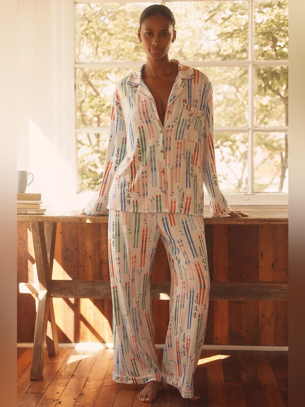 LyreBird ModaLuxe Long-Sleeve Pajama Shirt + Pants Two Piece Set Size Small